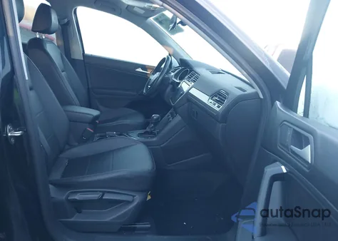 2019 Volkswagen Tiguan 2.0T Se/2.0T Sel/2.0T Sel R-Line/2.0T Sel R-Line Black z USA, uszkodzony, nr VIN 3VV3B7AX1KM072693